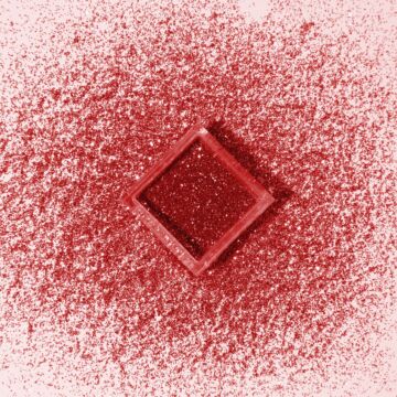 Glitter powder red